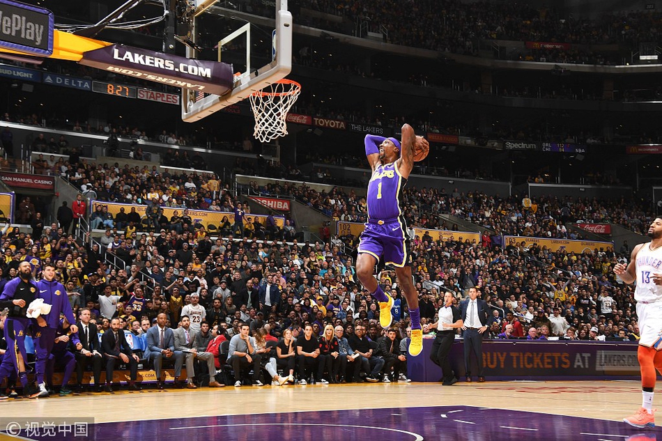 他带领团队 他带领团队